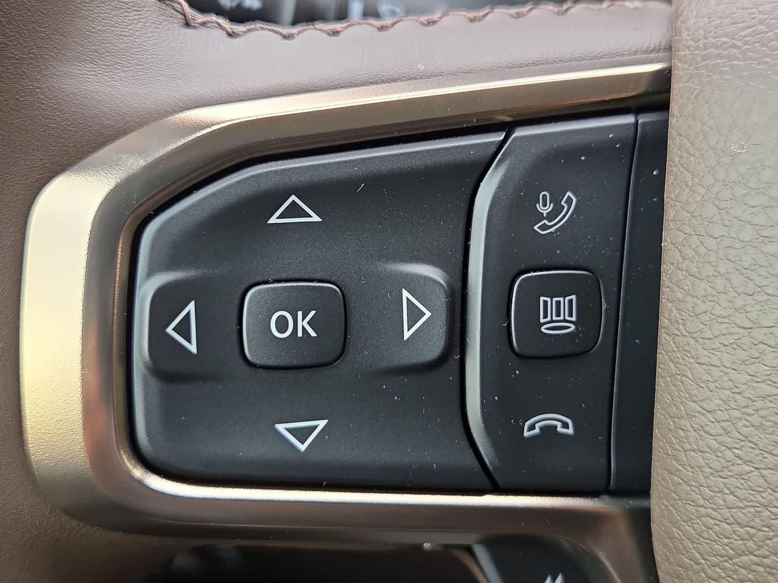 Thumbnail: 2026 RAM 1500 - 23