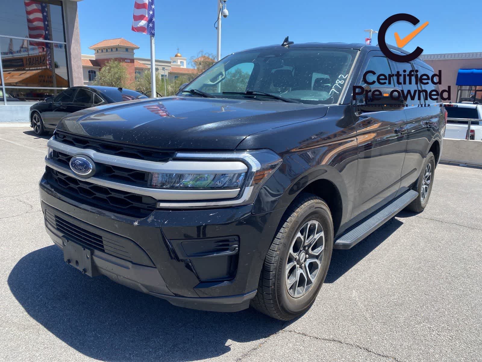 2024 Ford Expedition XLT's photo