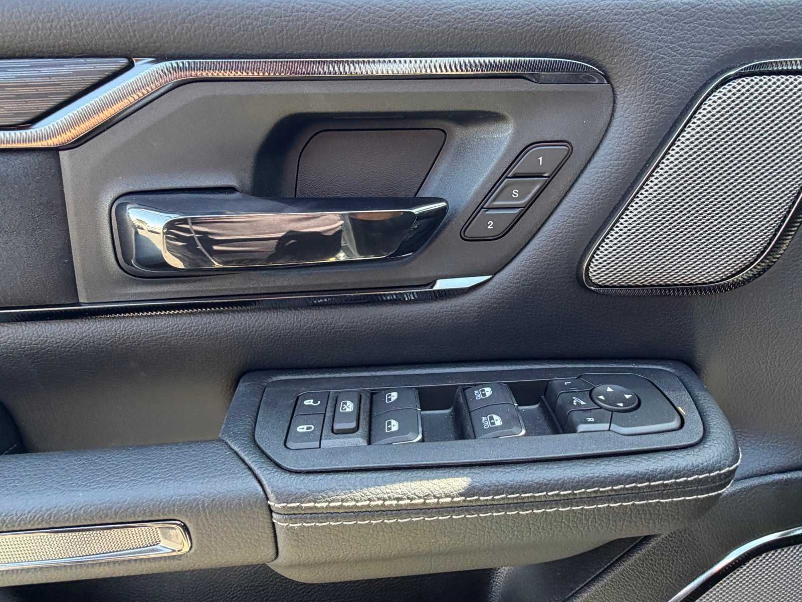 Thumbnail: 2026 RAM 1500 - 35