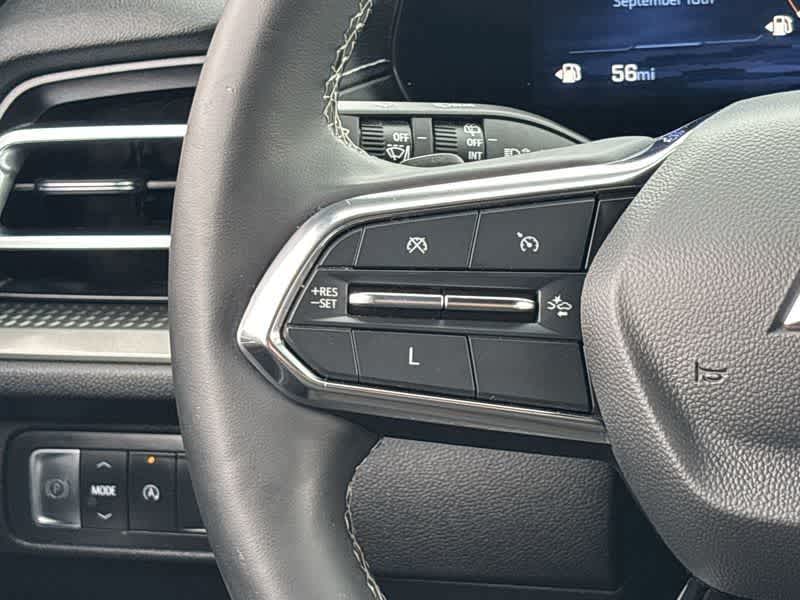 Thumbnail: 2024 Chevrolet Traverse - 31