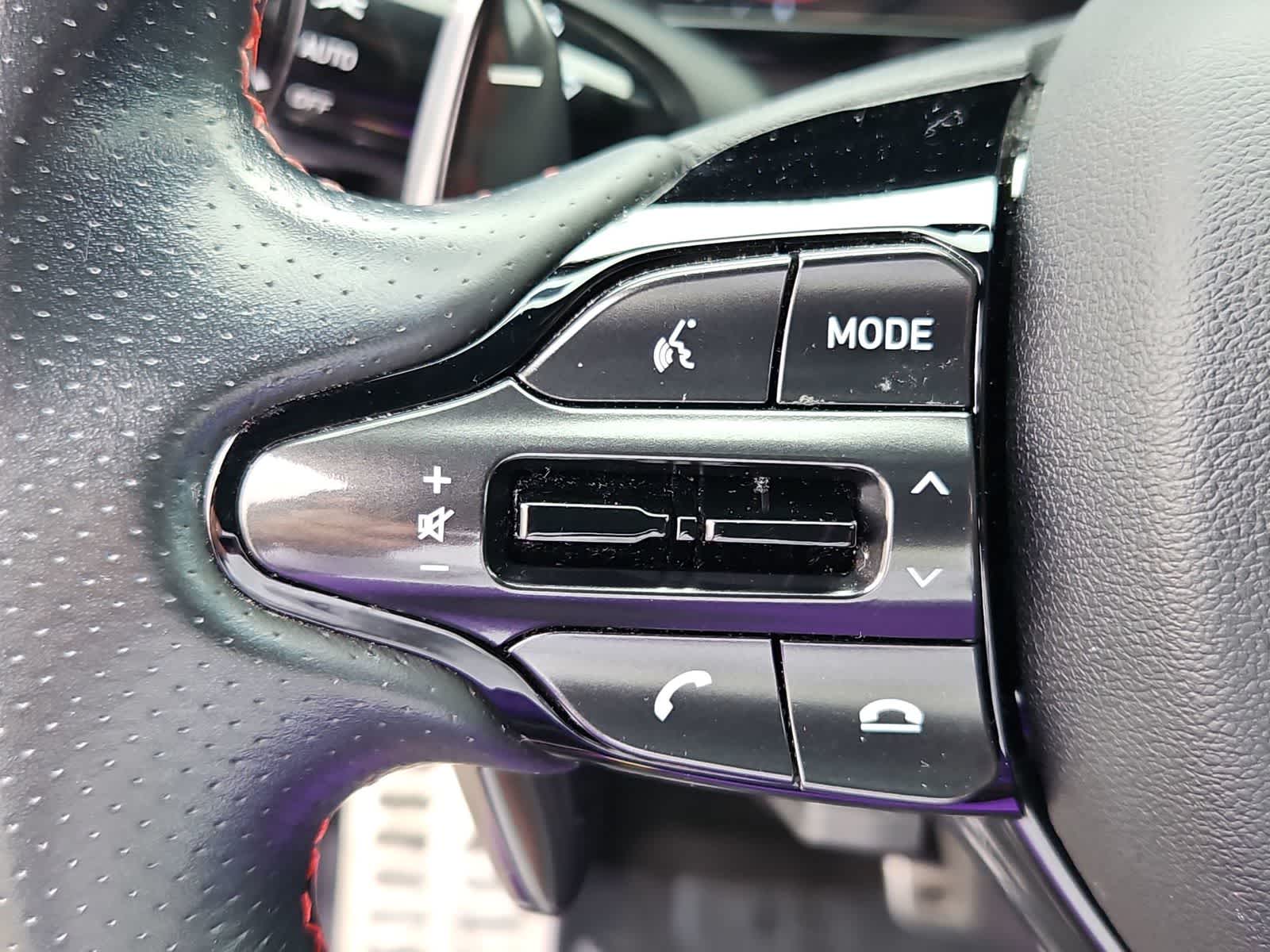 Thumbnail: 2021 Hyundai Elantra - 24