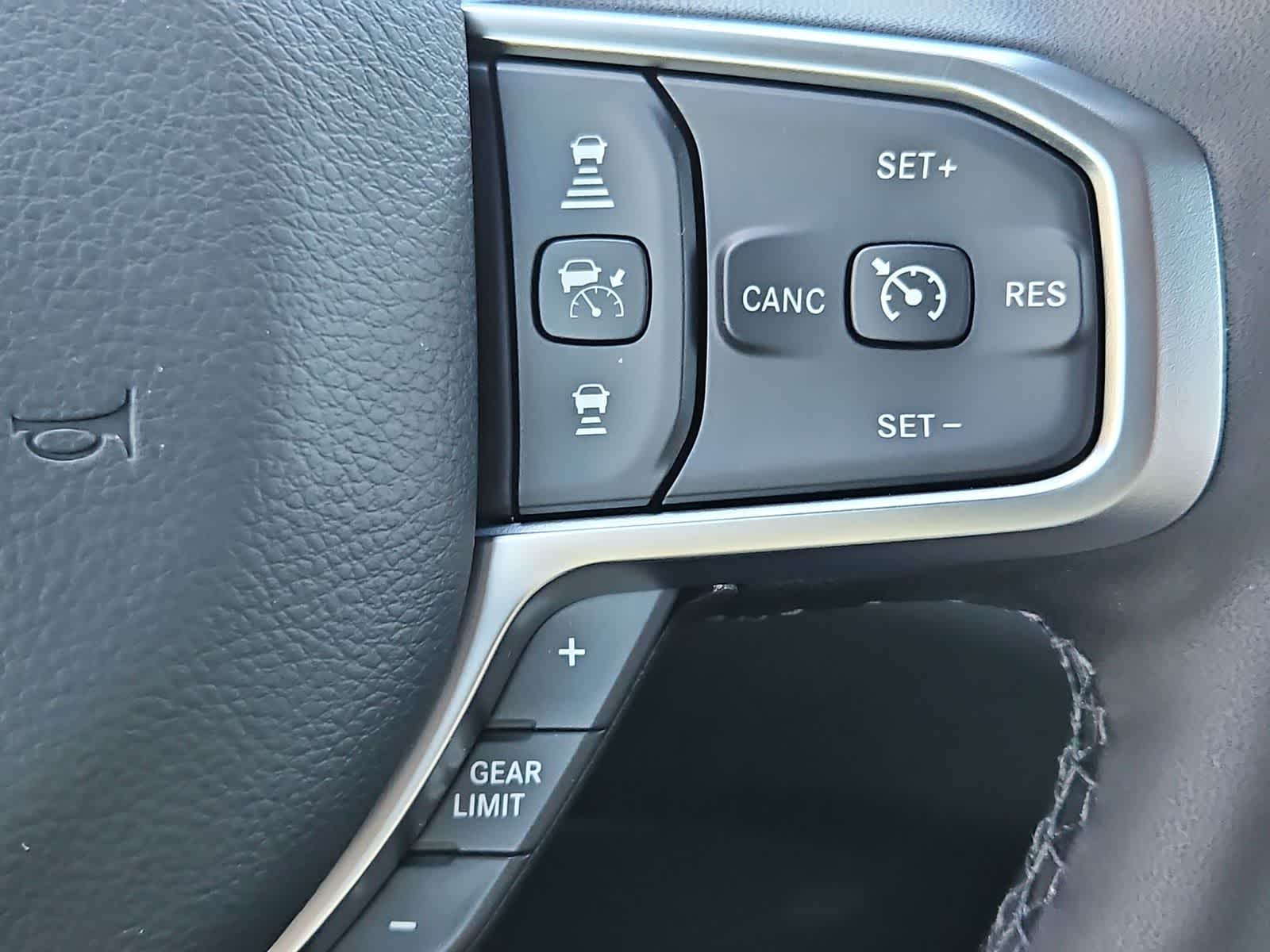 Thumbnail: 2026 RAM 1500 - 25