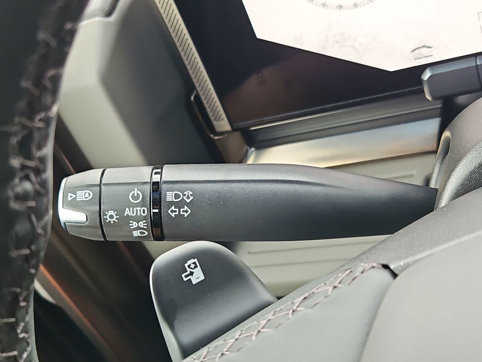 Thumbnail: 2024 GMC Hummer EV - 26