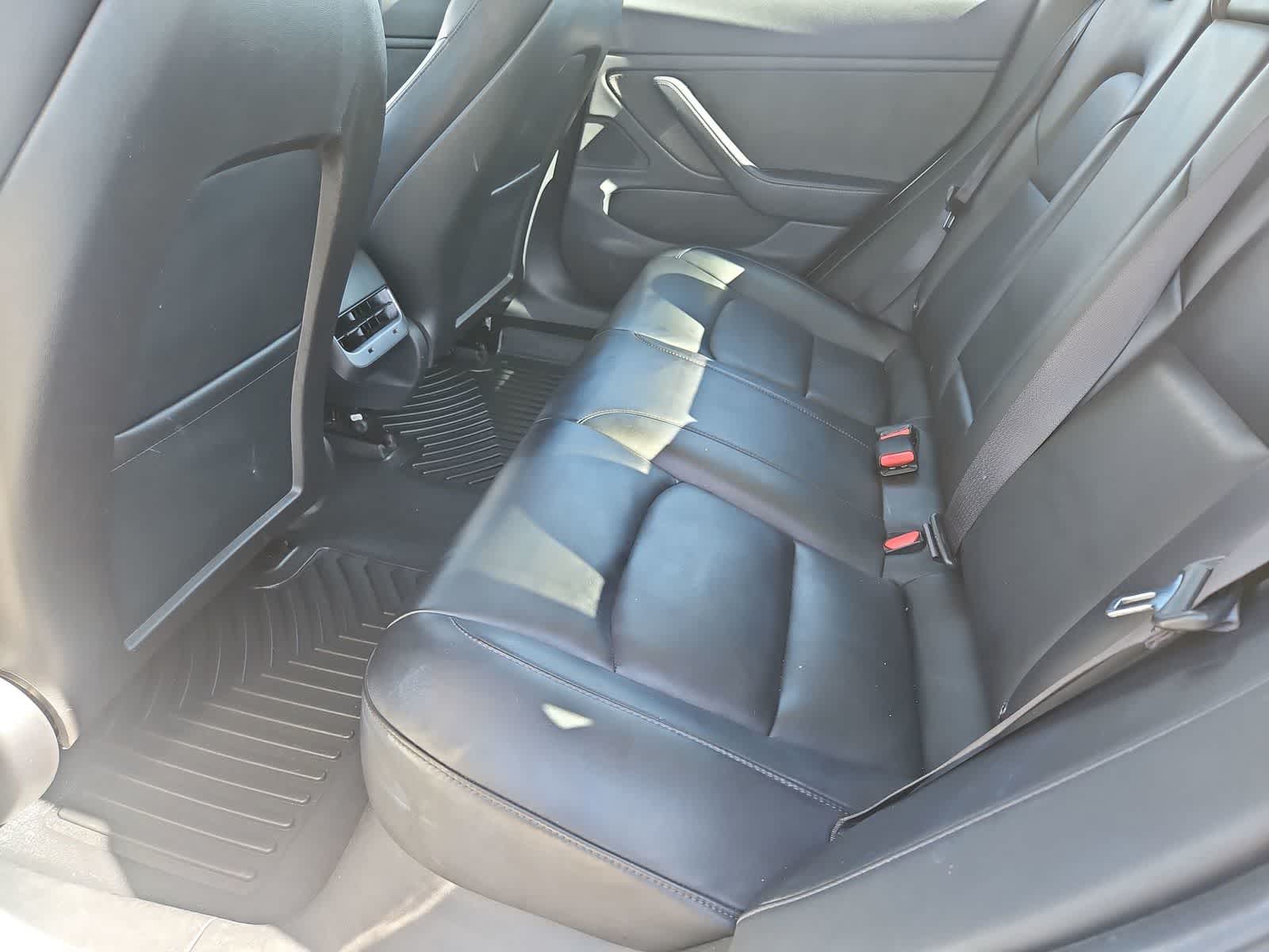 Thumbnail: 2018 Tesla Model 3 - 19