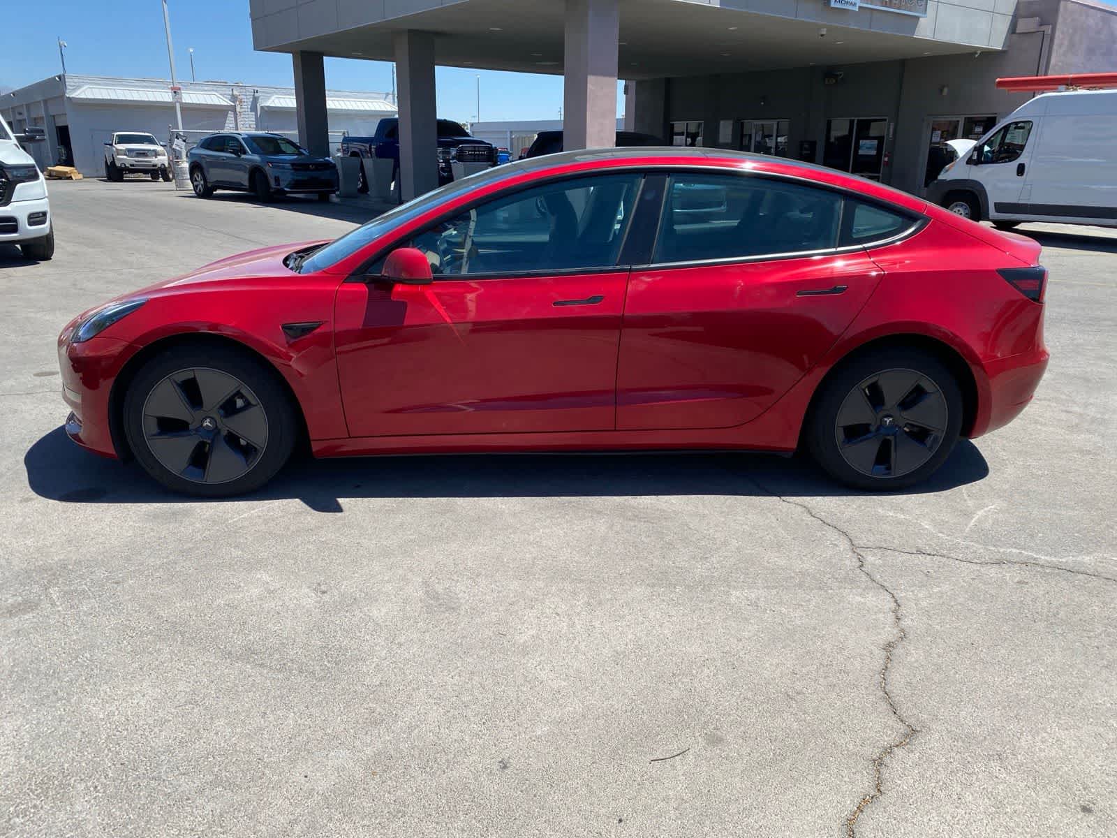 Thumbnail: 2023 Tesla Model 3 - 9