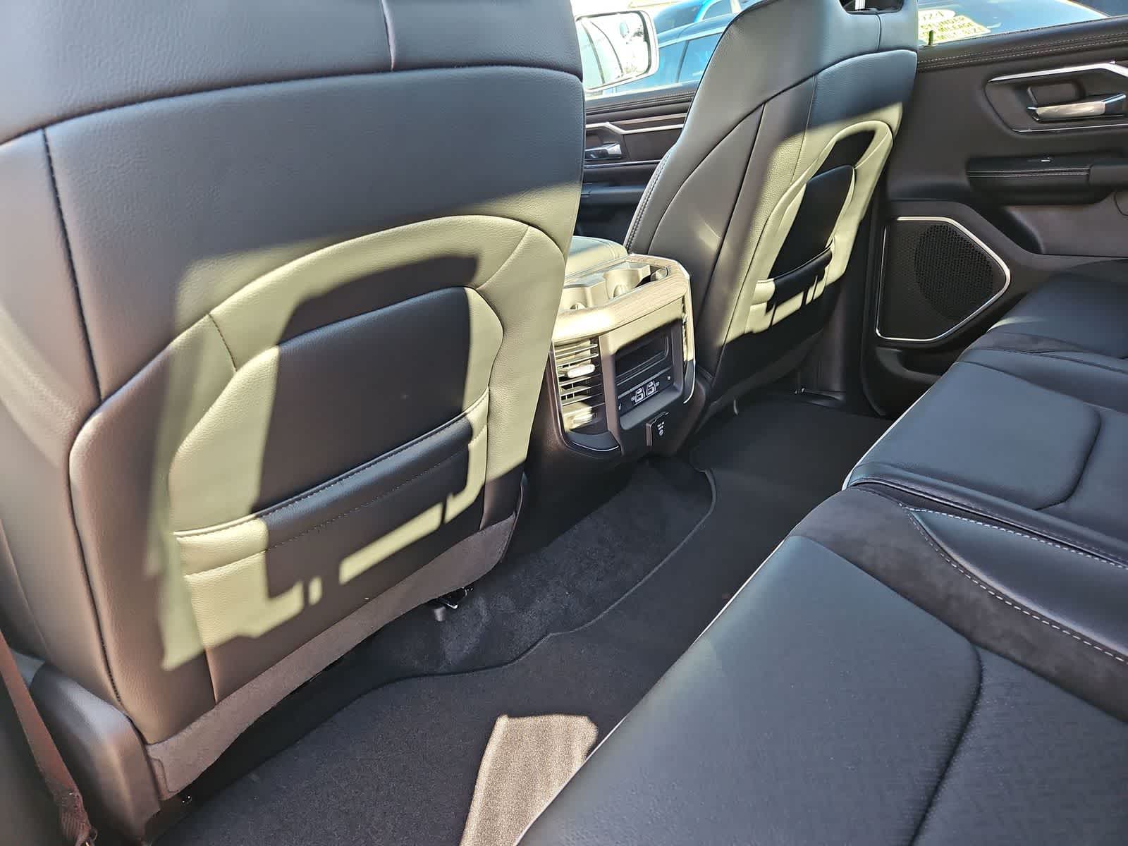 Thumbnail: 2026 RAM 1500 - 19