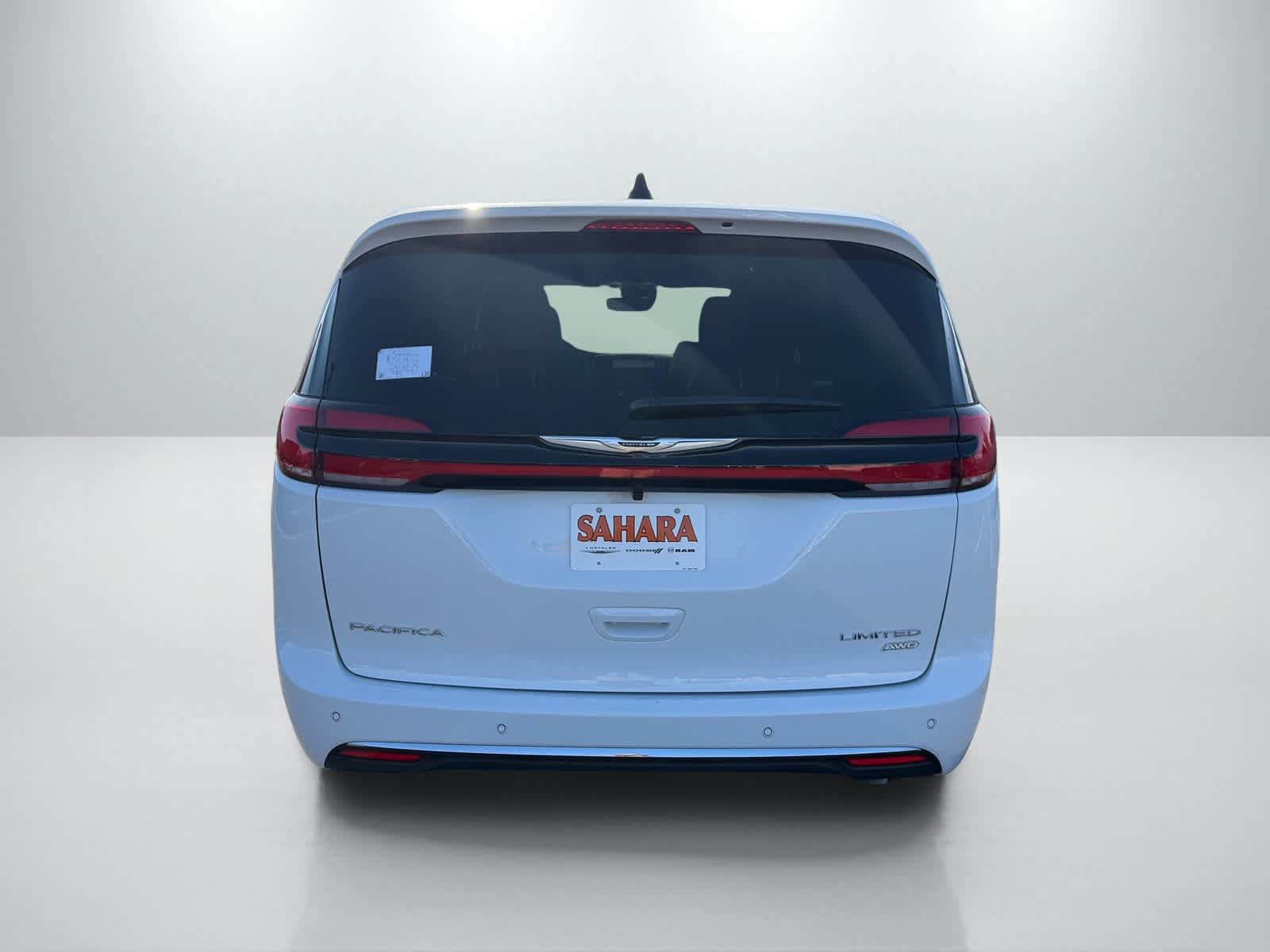 Thumbnail: 2026 Chrysler Pacifica - 5