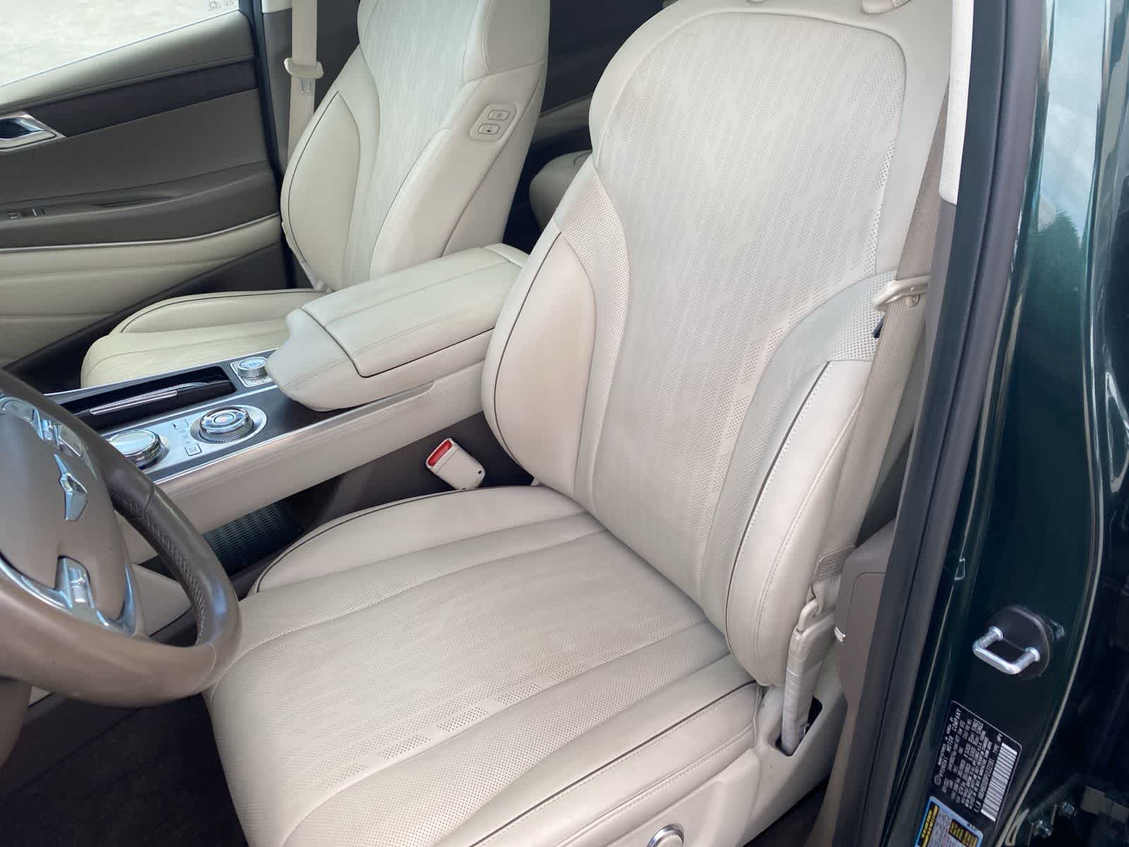 Thumbnail: 2023 Genesis GV80 - 11