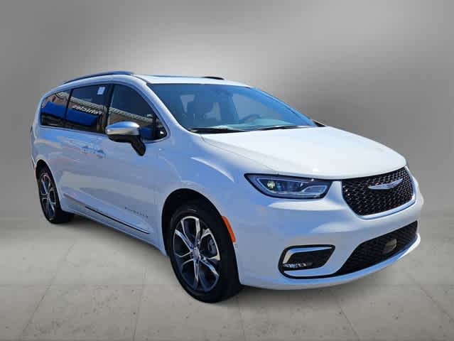 Thumbnail: 2026 Chrysler Pacifica - 2