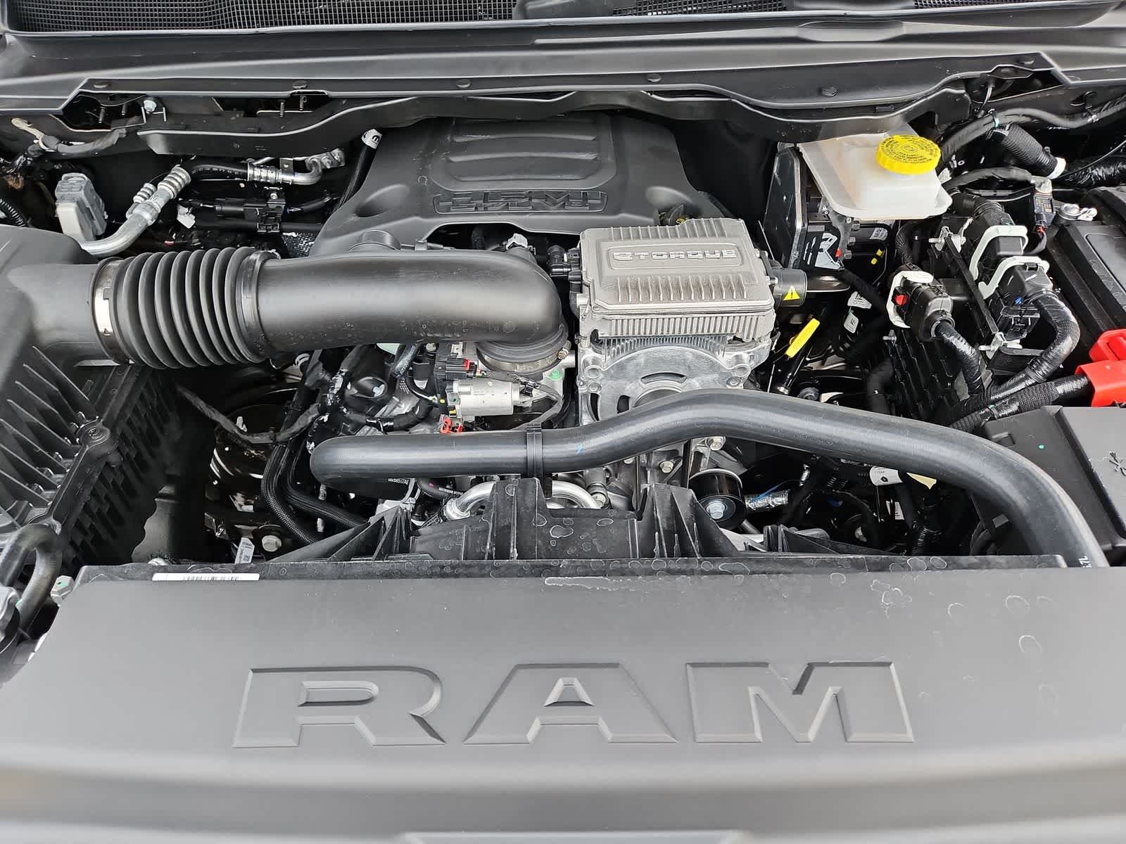 Thumbnail: 2026 RAM 1500 - 15