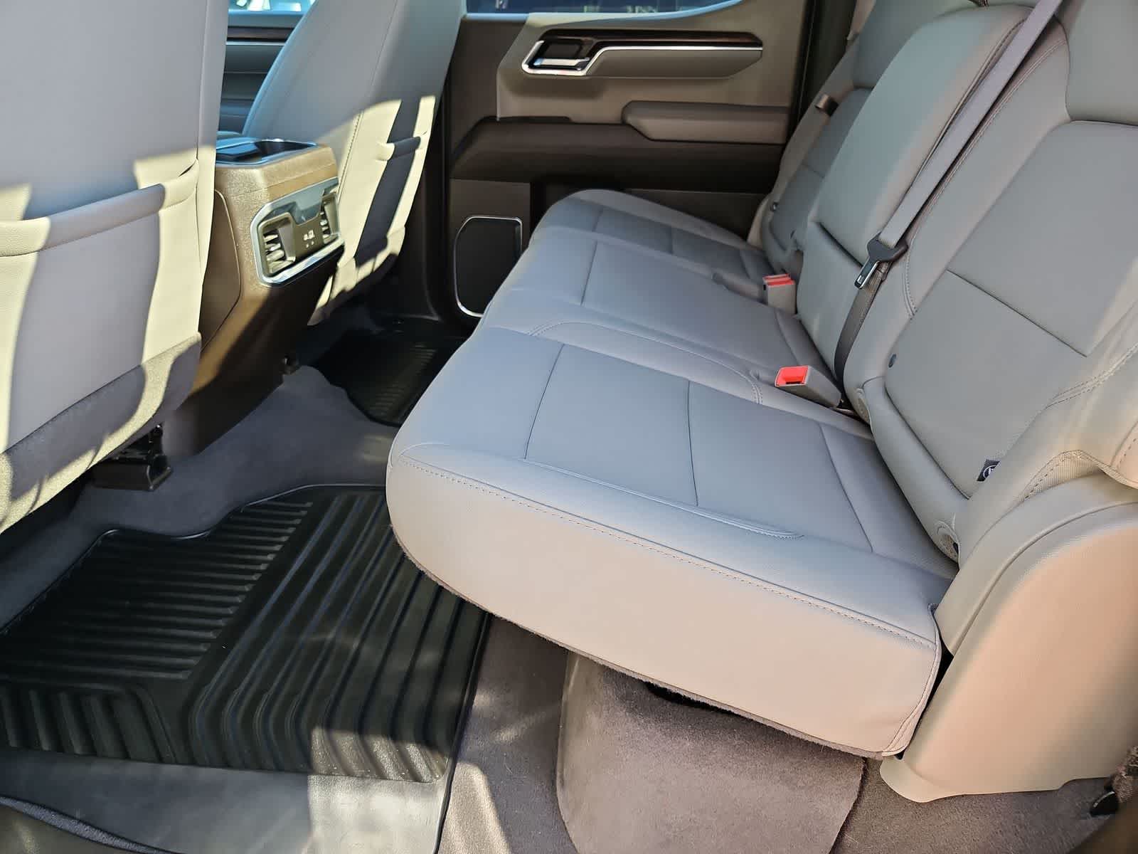 Thumbnail: 2024 GMC Sierra 1500 - 20