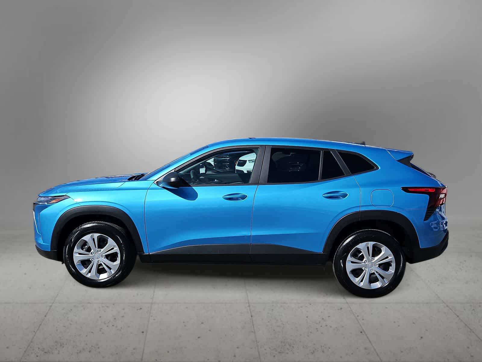 Thumbnail: 2025 Chevrolet Trax - 6