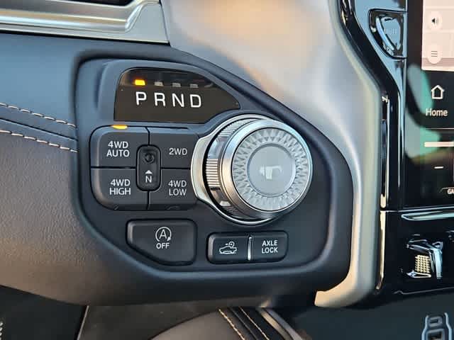 Thumbnail: 2026 RAM 1500 - 32