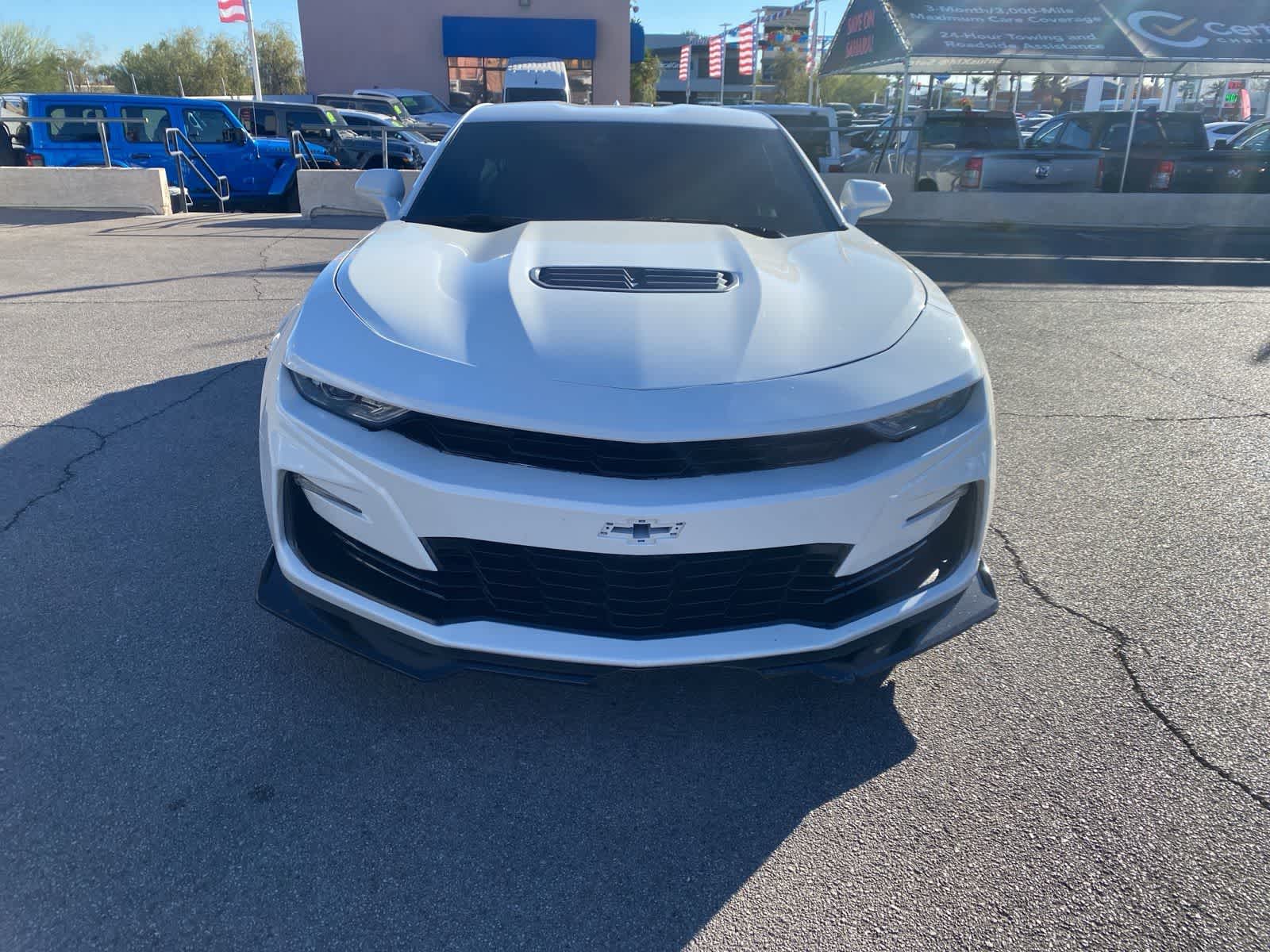 Thumbnail: 2019 Chevrolet Camaro - 2