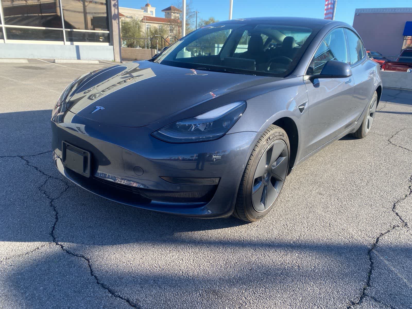 Thumbnail: 2022 Tesla Model 3 - 1