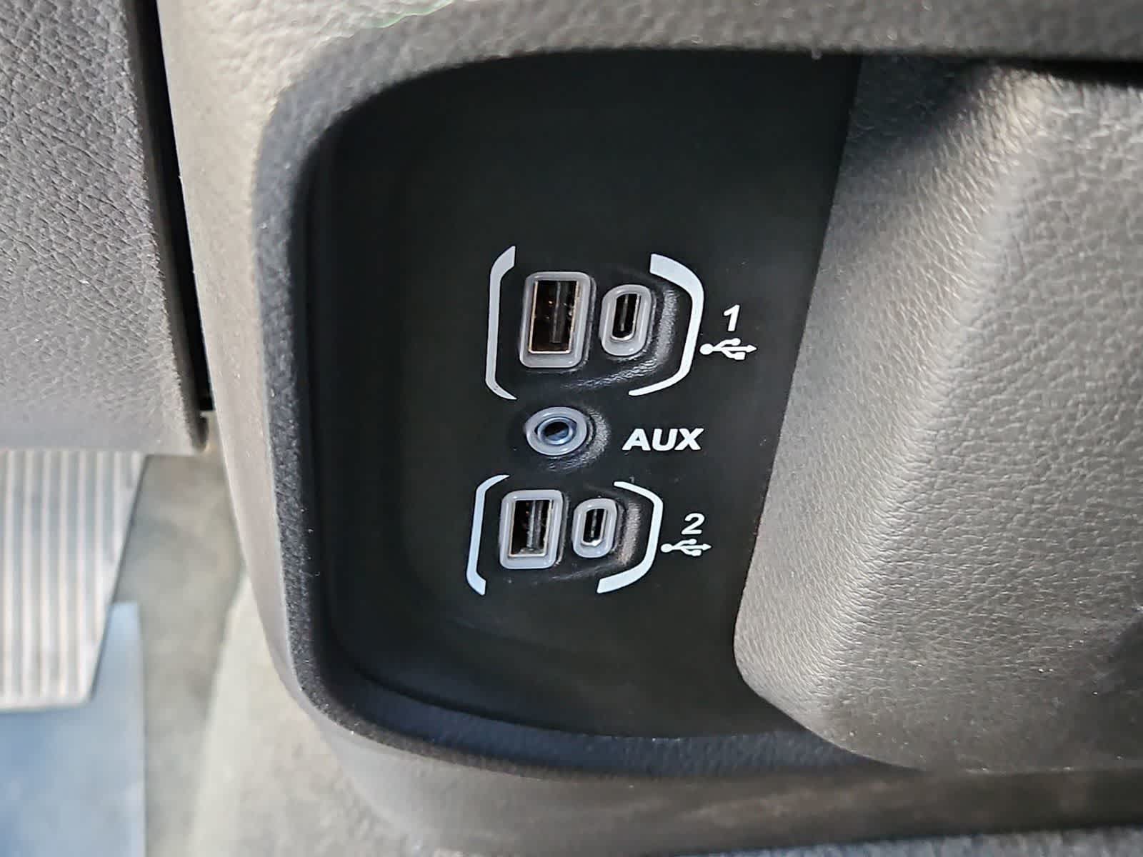 Thumbnail: 2021 RAM 1500 - 31