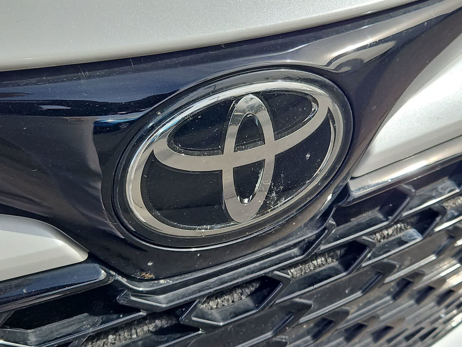 Thumbnail: 2024 Toyota Corolla - 12