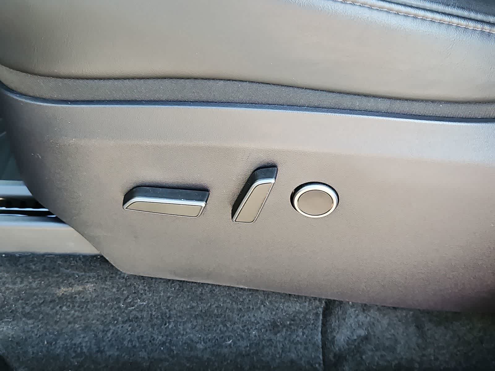 Thumbnail: 2025 Tesla Model Y - 16