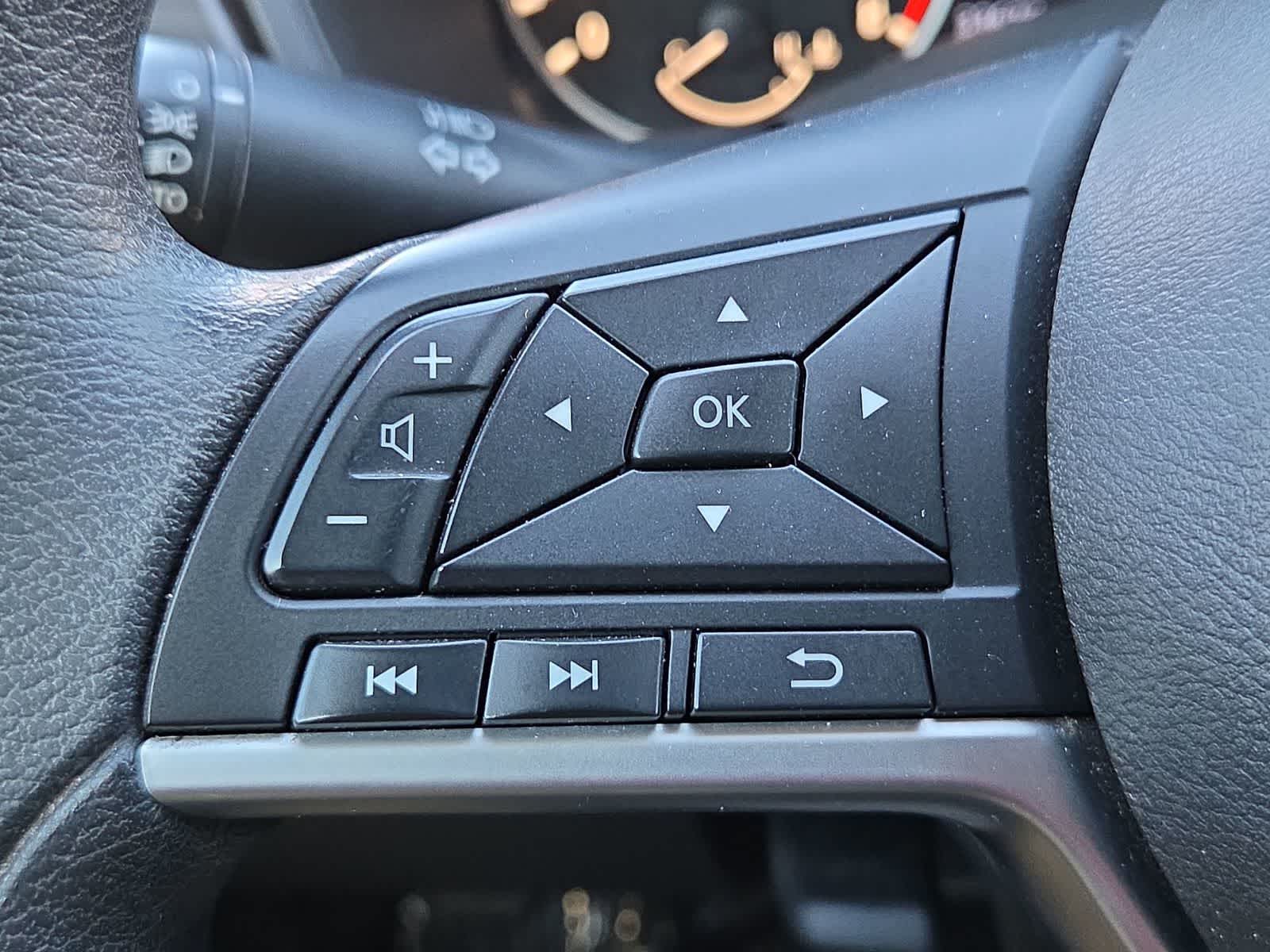 Thumbnail: 2023 Nissan Altima - 24