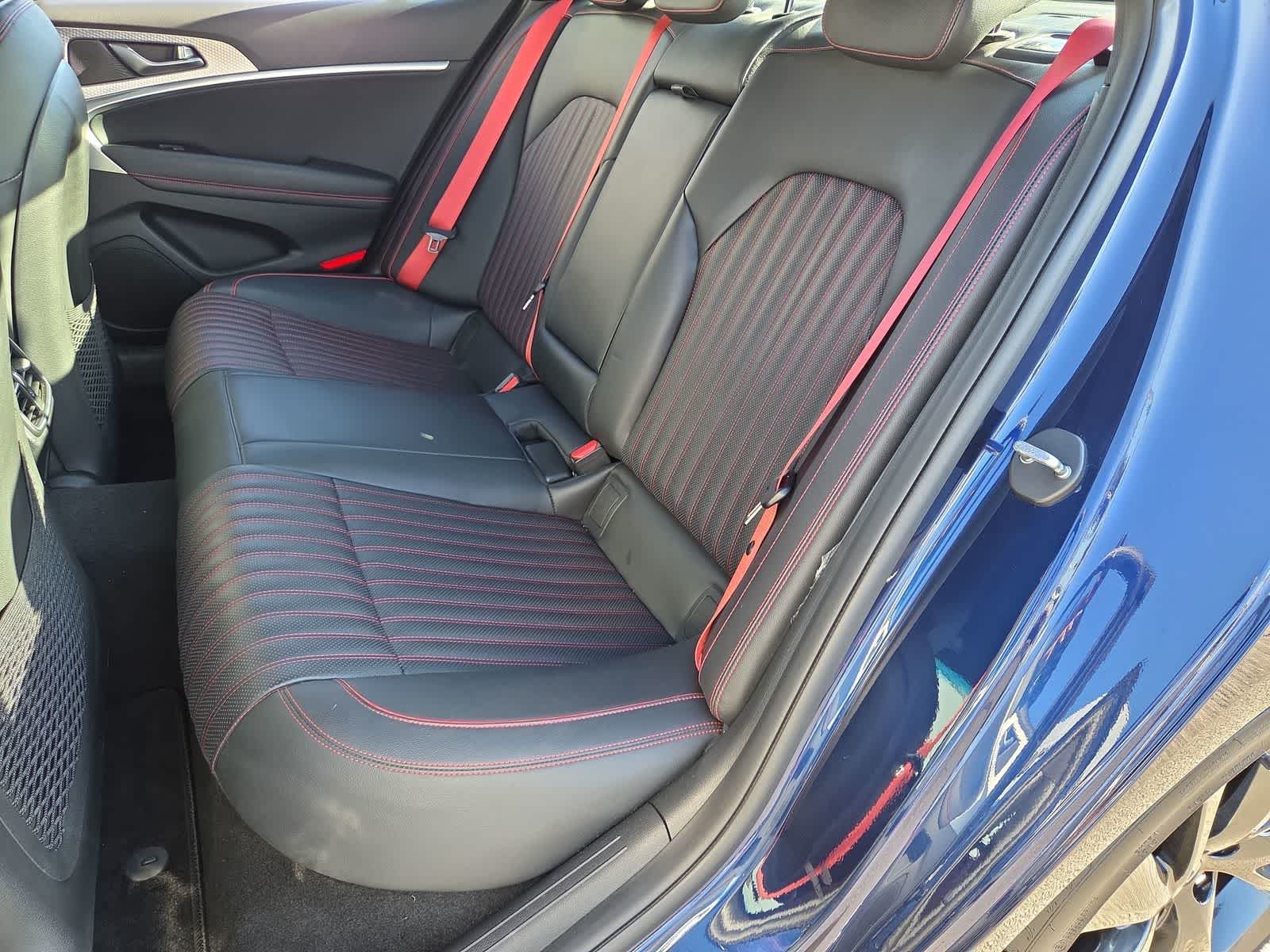 Thumbnail: 2023 Genesis G70 - 21