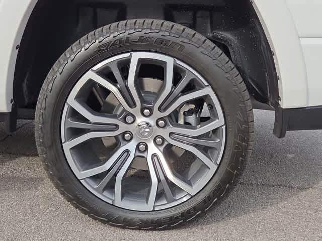 Thumbnail: 2026 RAM 1500 - 13