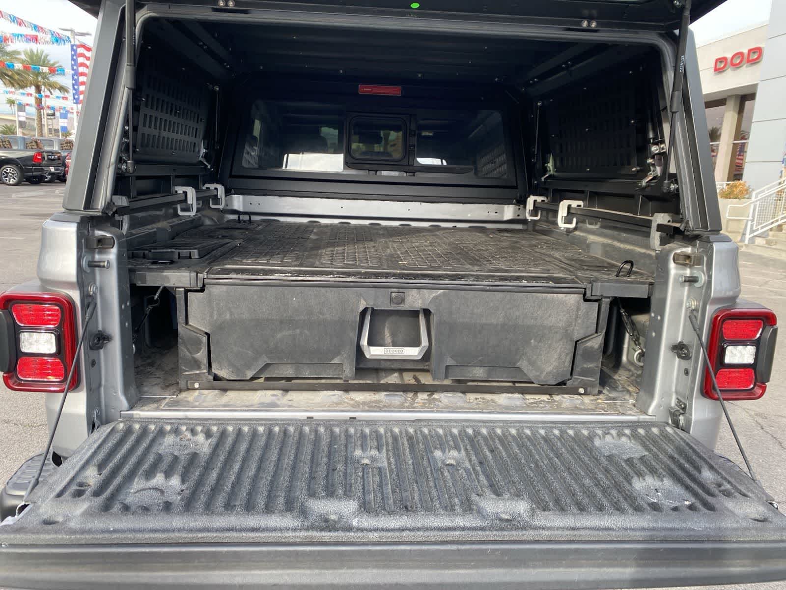 Thumbnail: 2021 Jeep Gladiator - 14