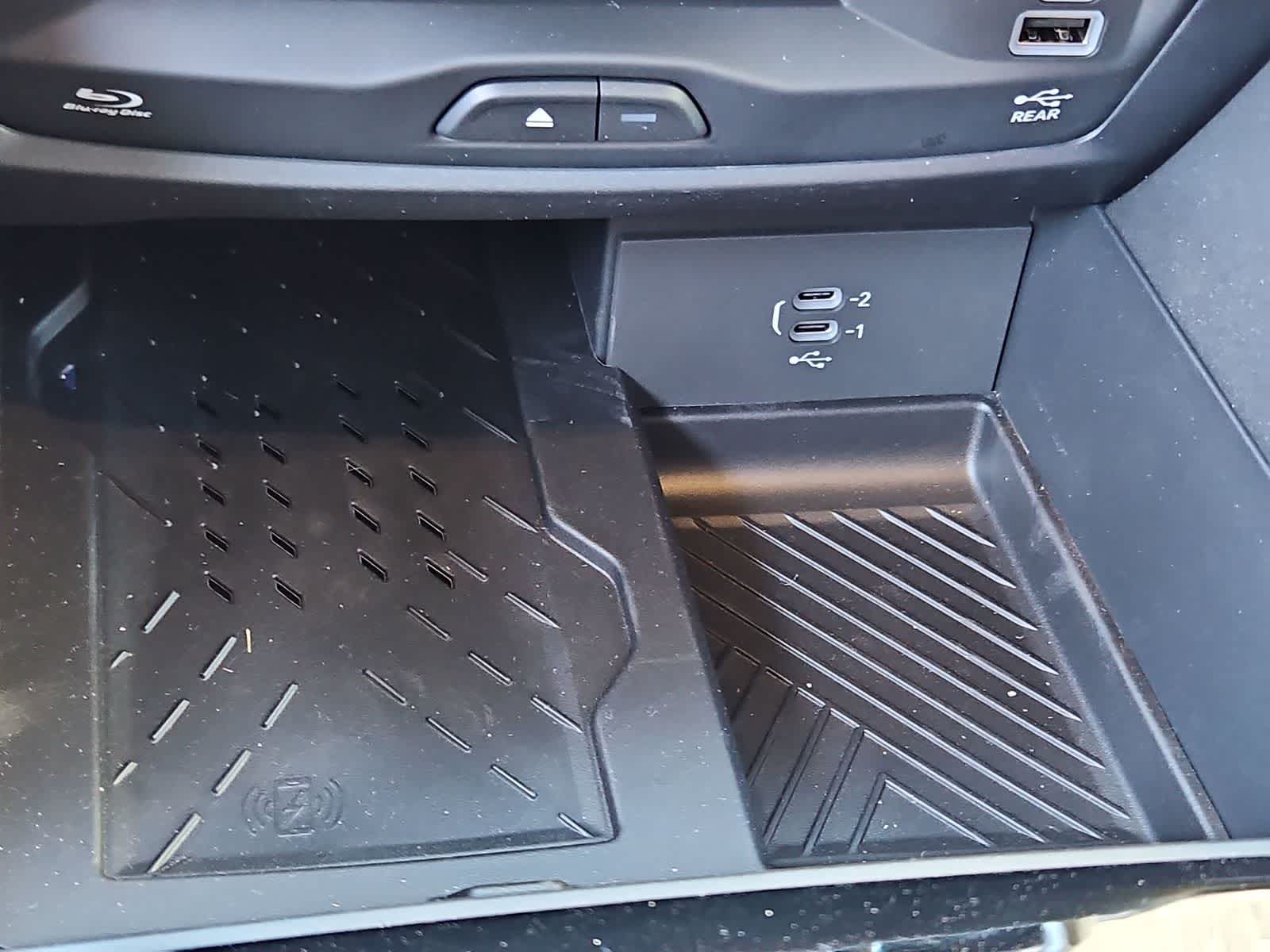 Thumbnail: 2026 Chrysler Pacifica - 31