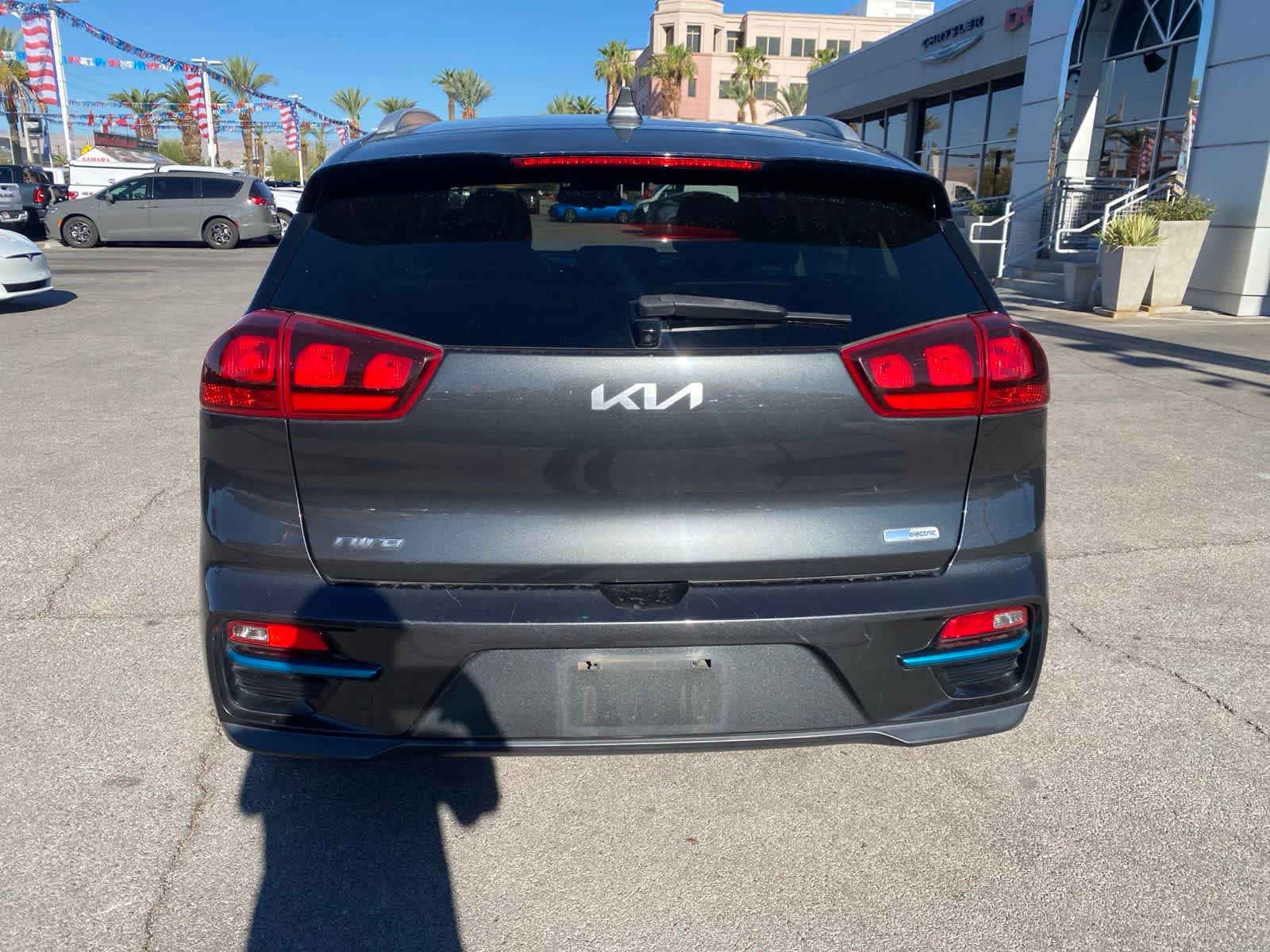 Thumbnail: 2022 Kia Niro - 7