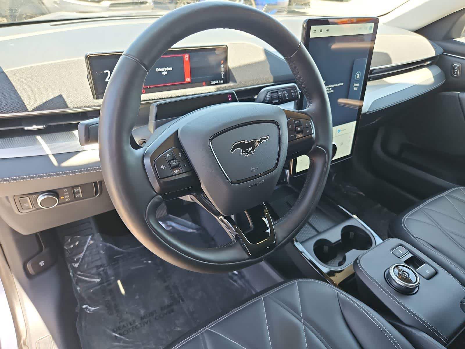 Thumbnail: 2021 Ford Mustang Mach-E - 11