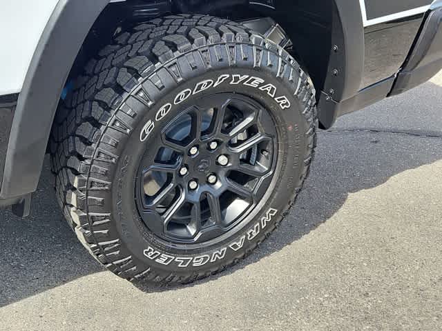Thumbnail: 2026 RAM 1500 - 13