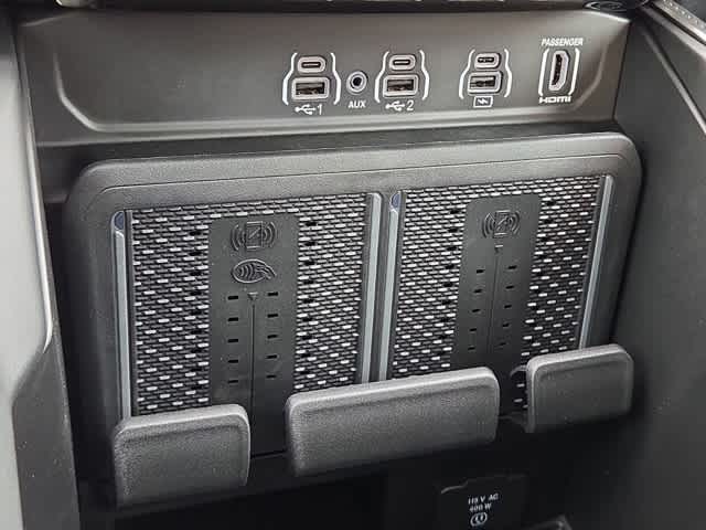 Thumbnail: 2026 RAM 1500 - 33