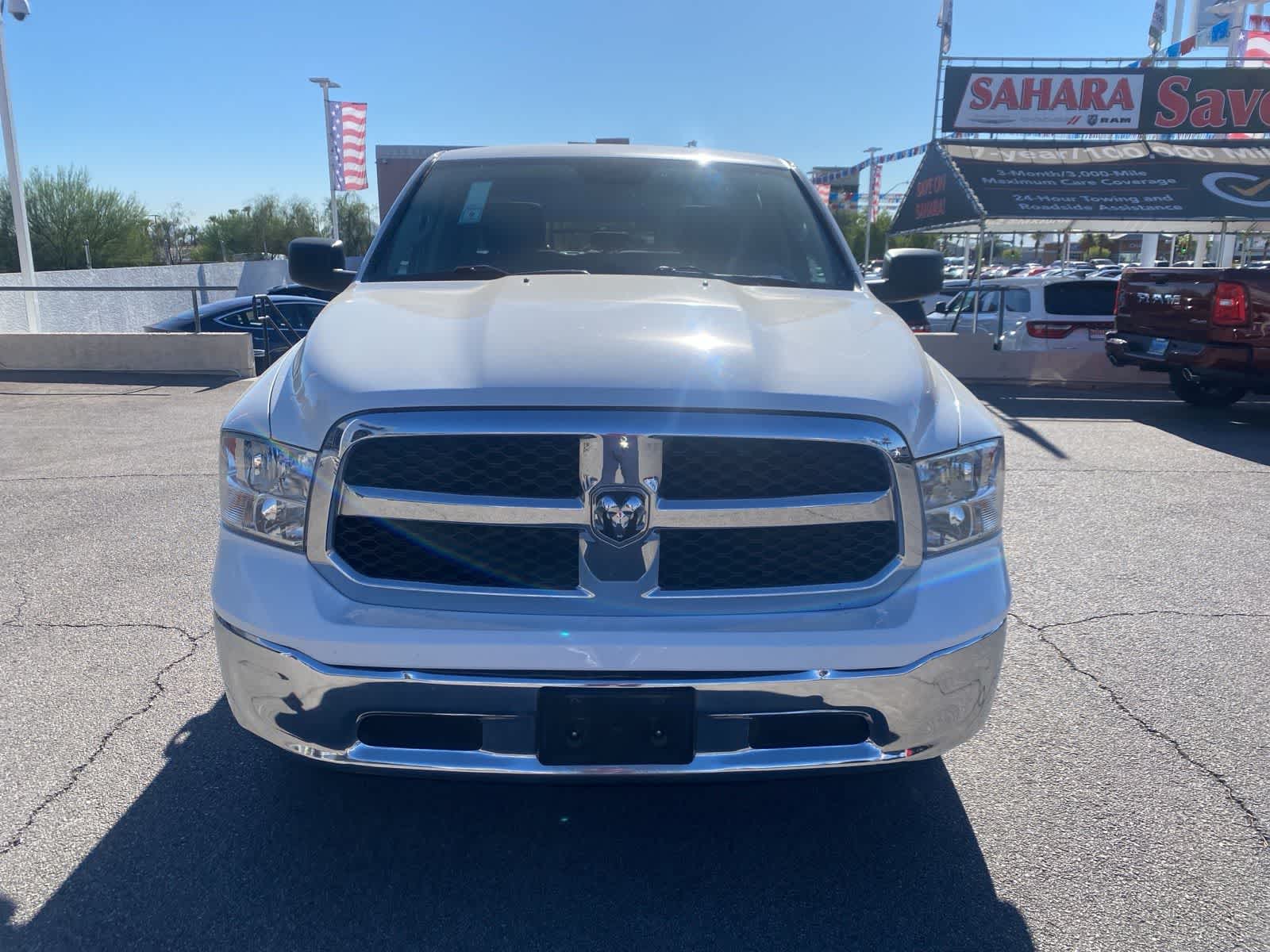 Thumbnail: 2022 RAM 1500 Classic - 2