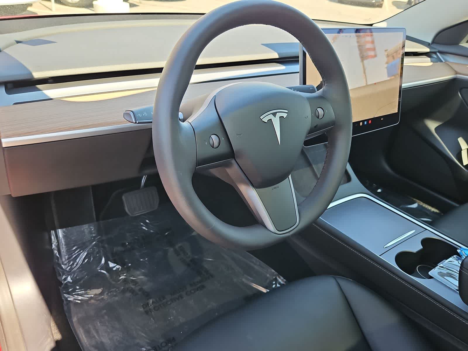 Thumbnail: 2021 Tesla Model 3 - 10