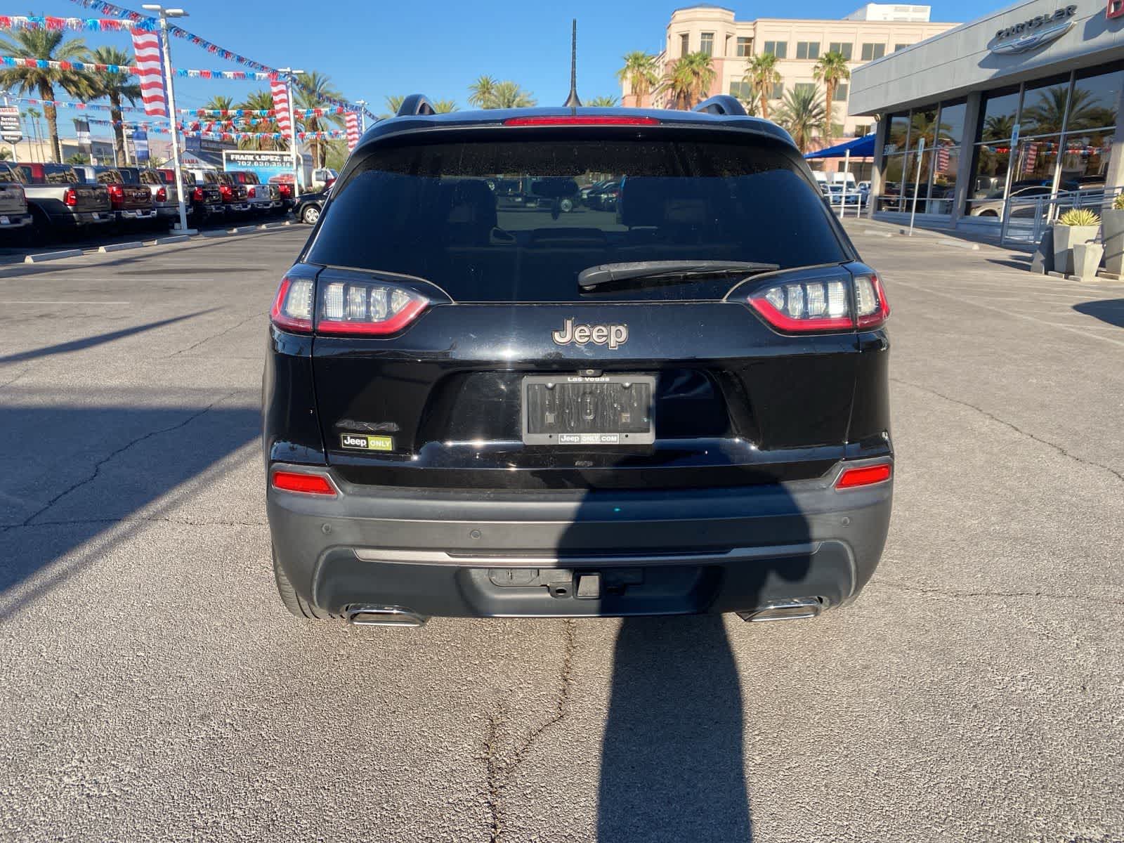 Thumbnail: 2021 Jeep Cherokee - 7