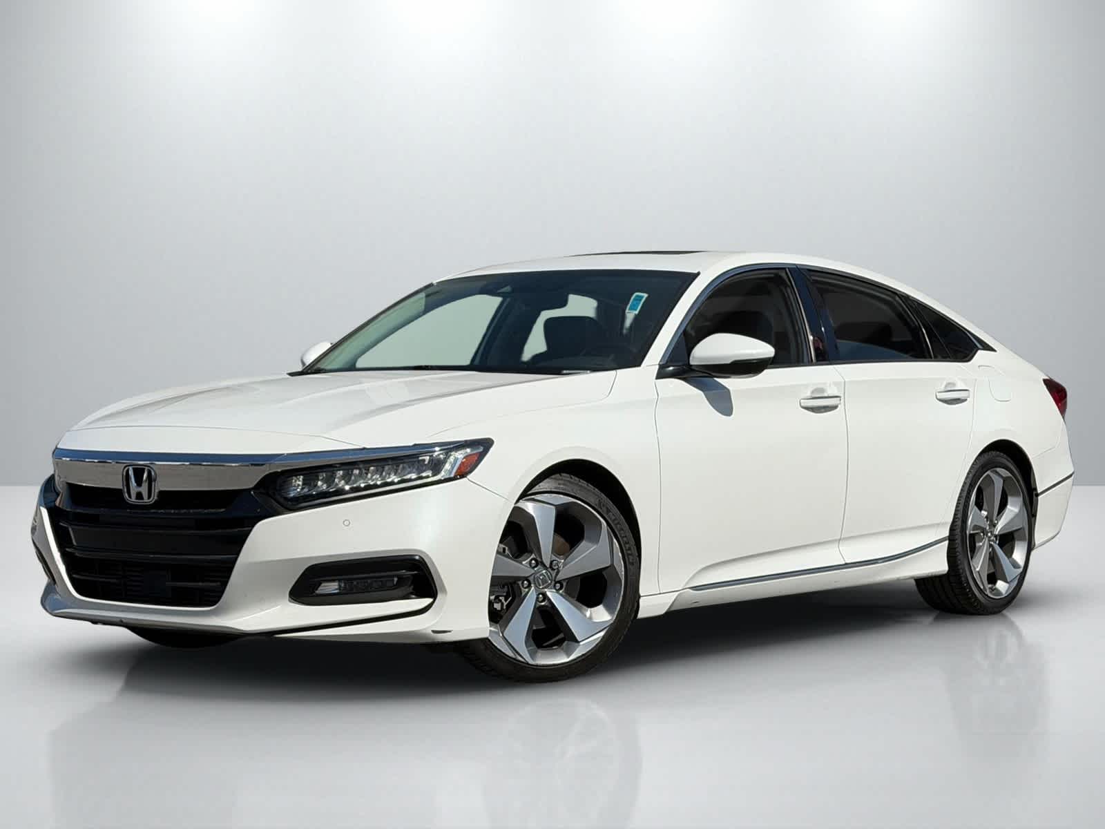 Thumbnail: 2018 Honda Accord - 1