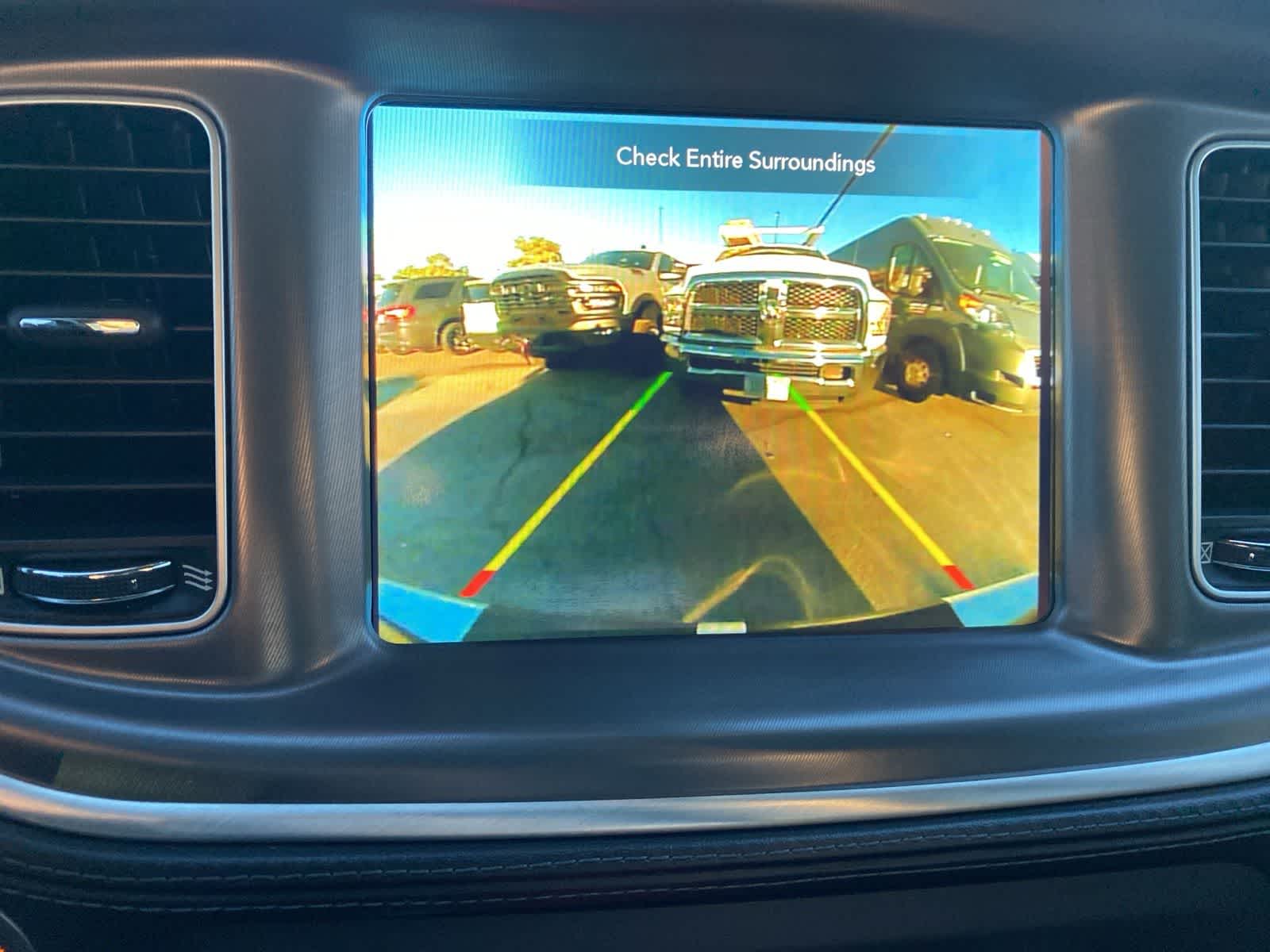 Thumbnail: 2020 Dodge Charger - 17