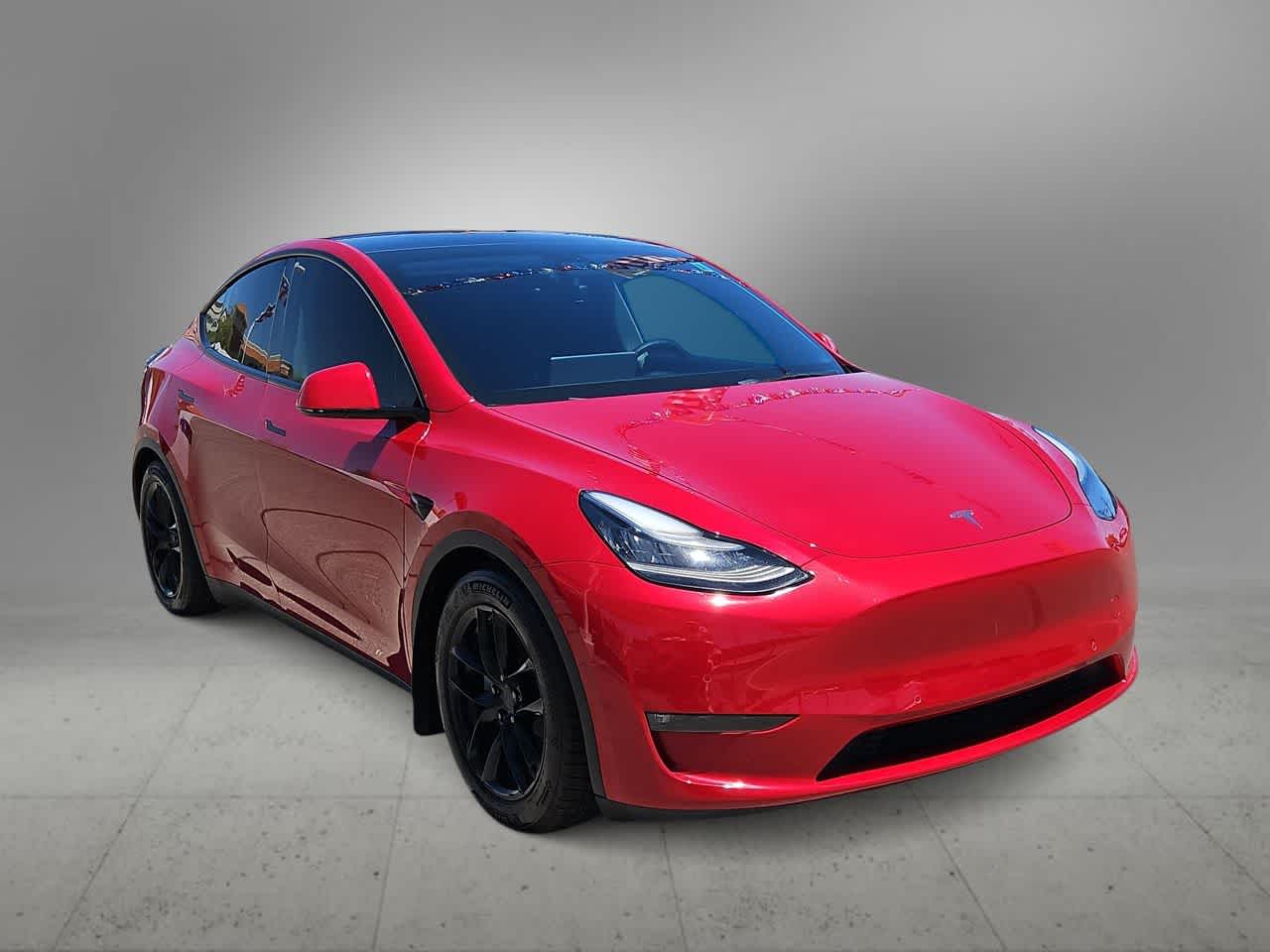 Used 2021 Tesla Model Y Long Range with VIN 5YJYGDEE9MF117786 for sale in Las Vegas, NV