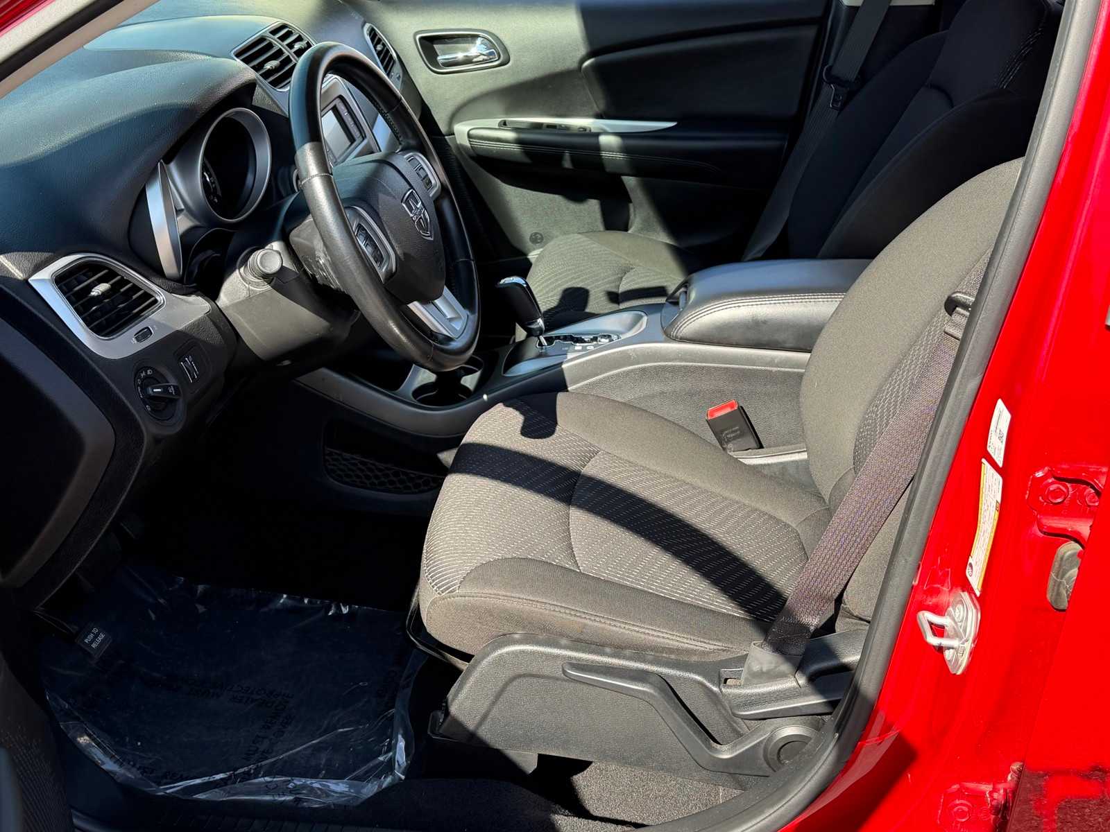 Thumbnail: 2019 Dodge Journey - 22