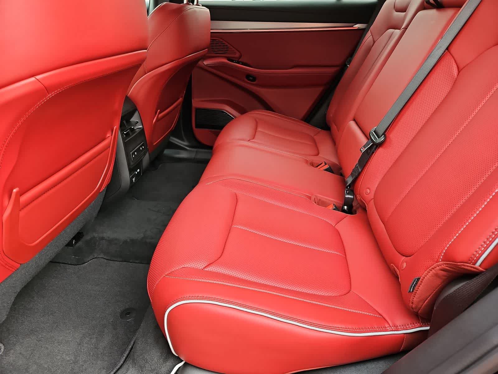 Thumbnail: 2024 Jeep Wagoneer S - 18