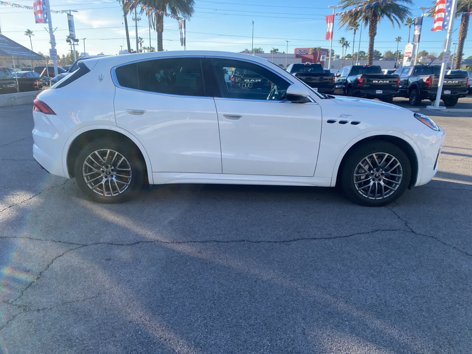 Thumbnail: 2024 Maserati Grecale - 5