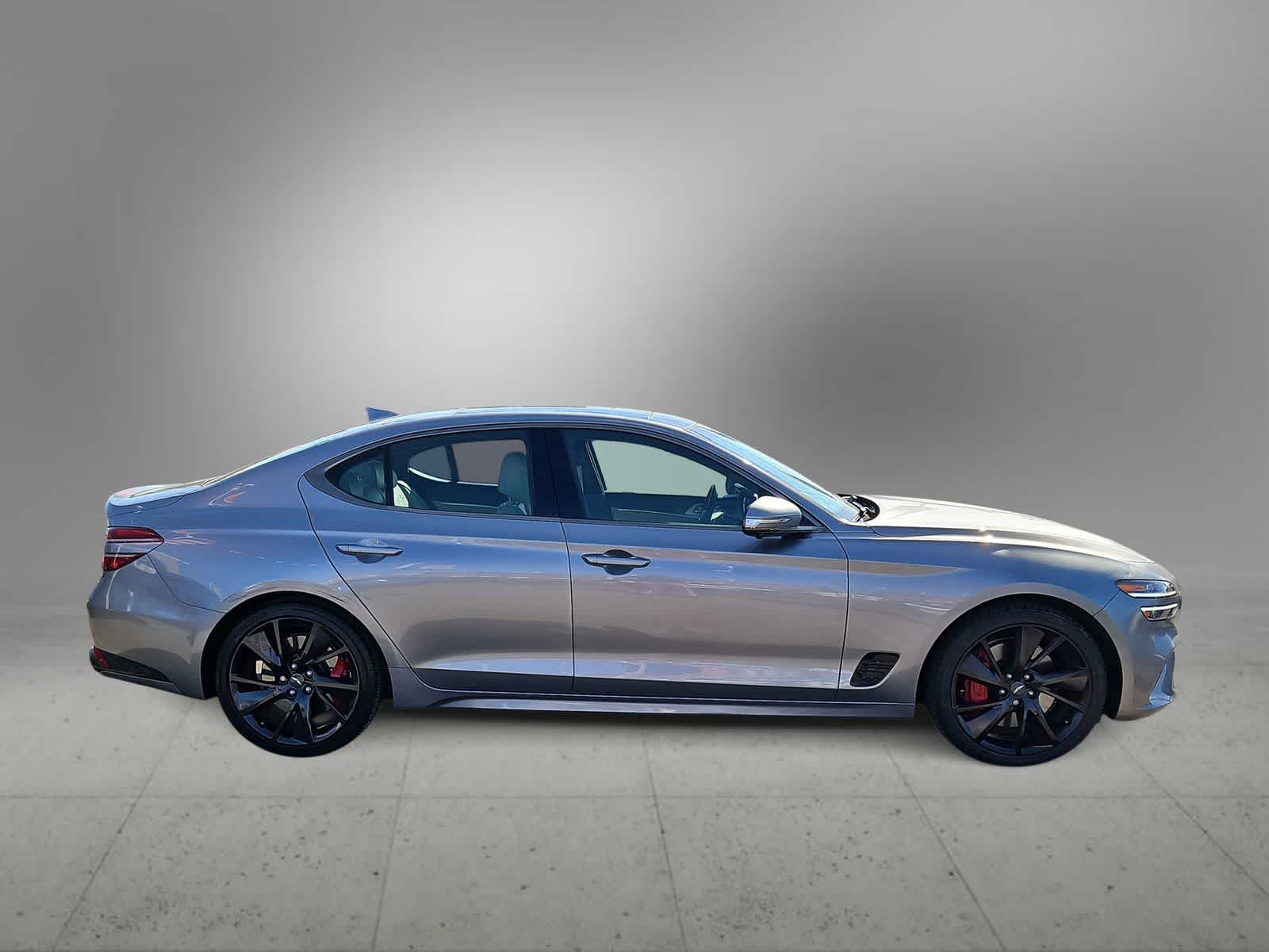 Thumbnail: 2023 Genesis G70 - 10