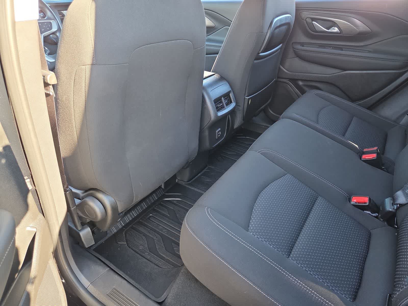 Thumbnail: 2022 GMC Terrain - 19