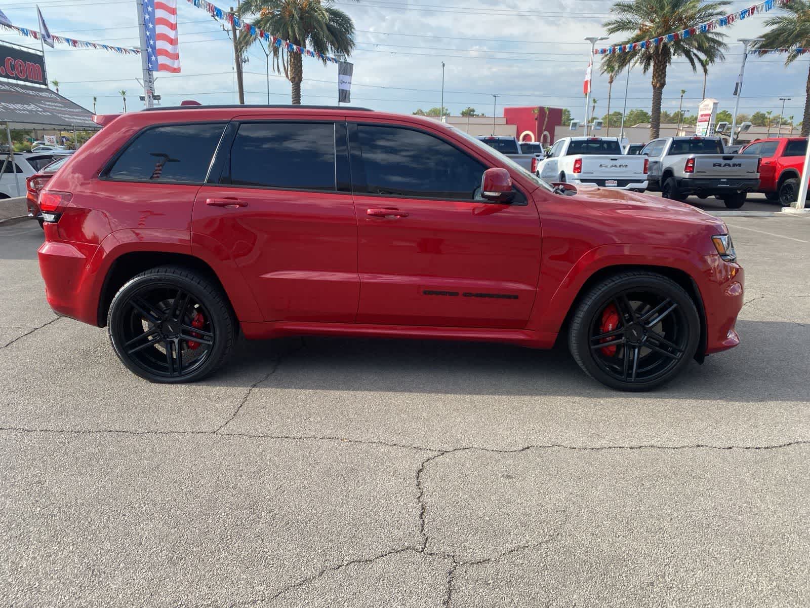 Thumbnail: 2018 Jeep Grand Cherokee - 4