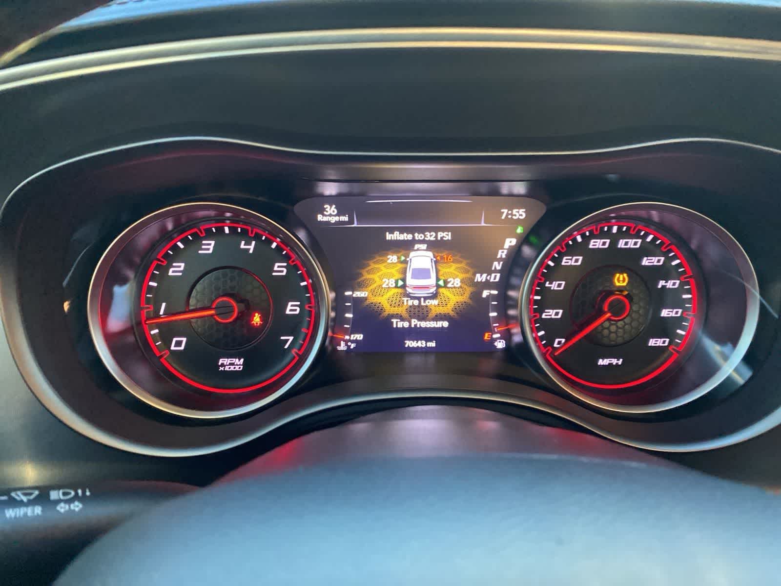 Thumbnail: 2020 Dodge Charger - 15