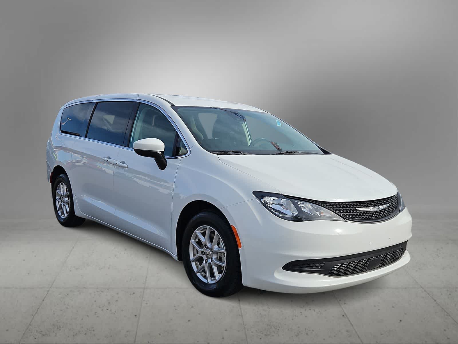 Thumbnail: 2023 Chrysler Voyager - 2