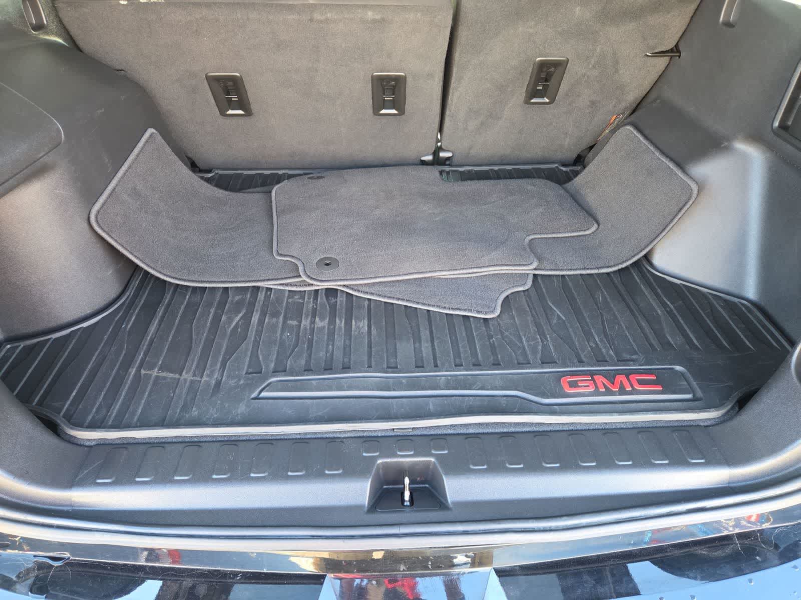 Thumbnail: 2022 GMC Terrain - 34