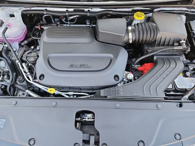 Thumbnail: 2026 Chrysler Pacifica - 14