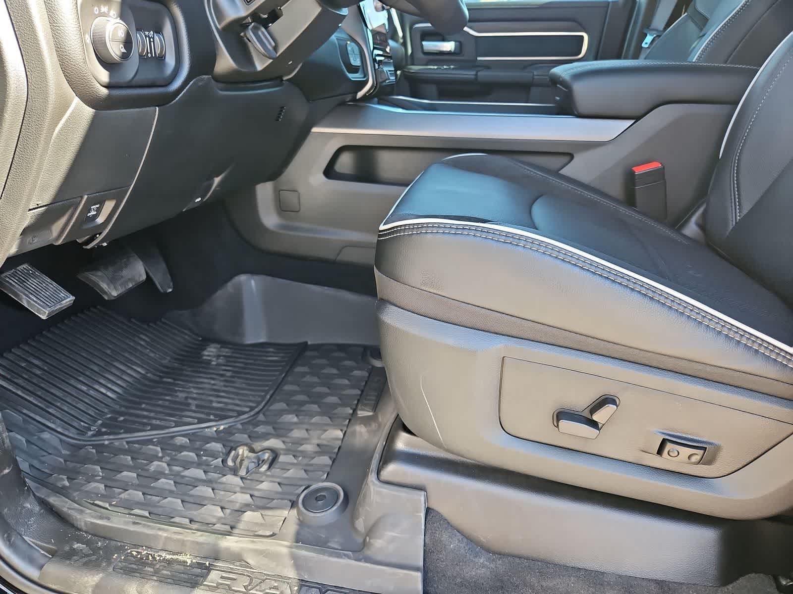 Thumbnail: 2026 RAM 3500 - 17