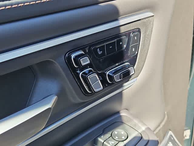 Thumbnail: 2026 RAM 1500 - 21