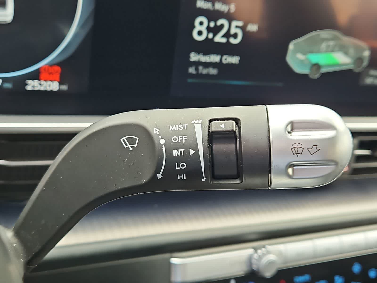 Thumbnail: 2023 Hyundai Ioniq 6 - 24